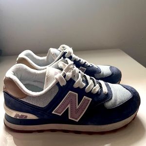 New Balance 574 size 6